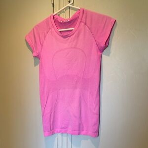 lululemon athletica swiftly tech hot pink Tee